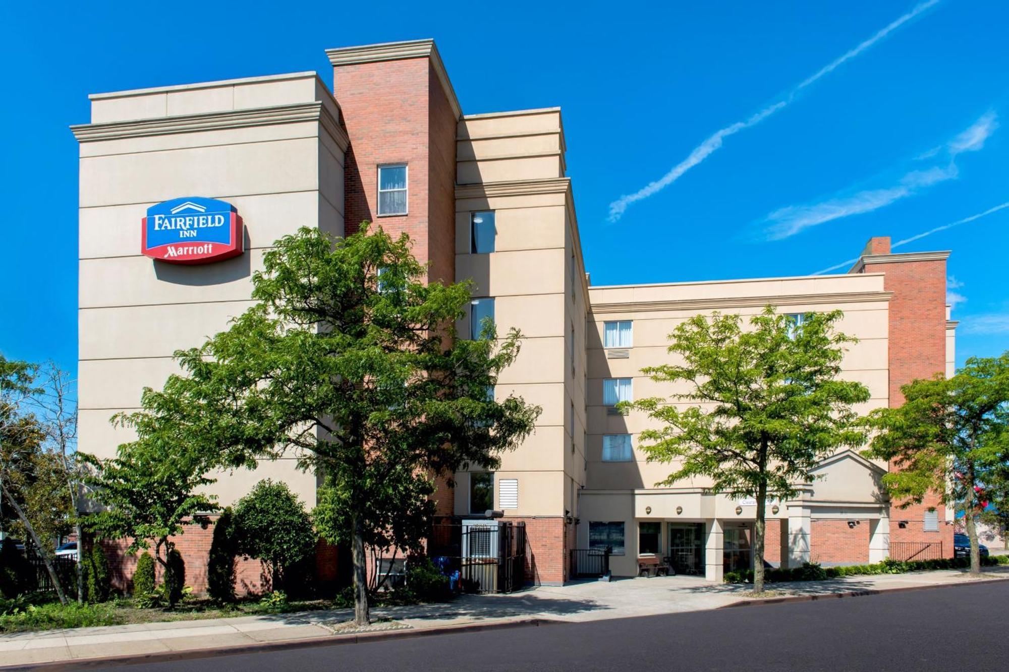 Fairfield Inn By Marriott New York Laguardia Airport/Flushing Esterno foto